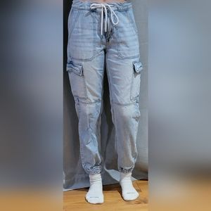 American Eagle Cargo Pants